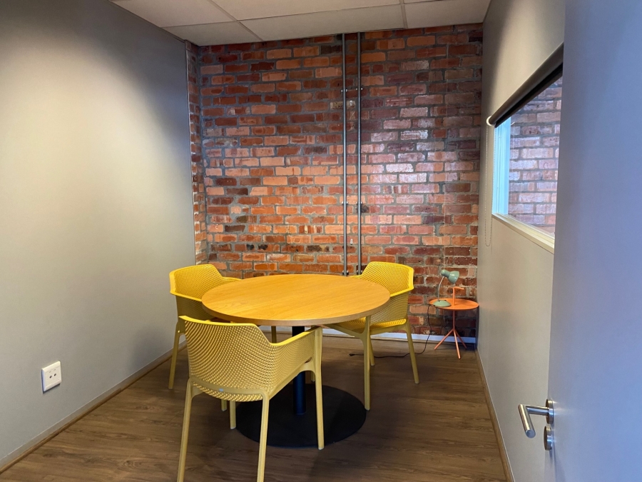 To Let Commercial Property for Rent in De Waterkant Western Cape